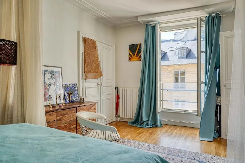 Appartement Saint Louis Luxury Paris Apartment
